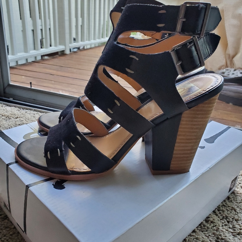 DV Sandals